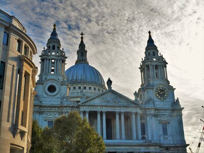 London church sky