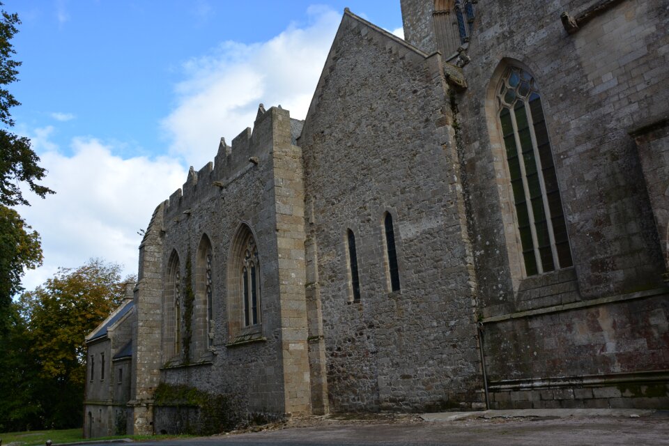 Facade cathedral lamballe heritage