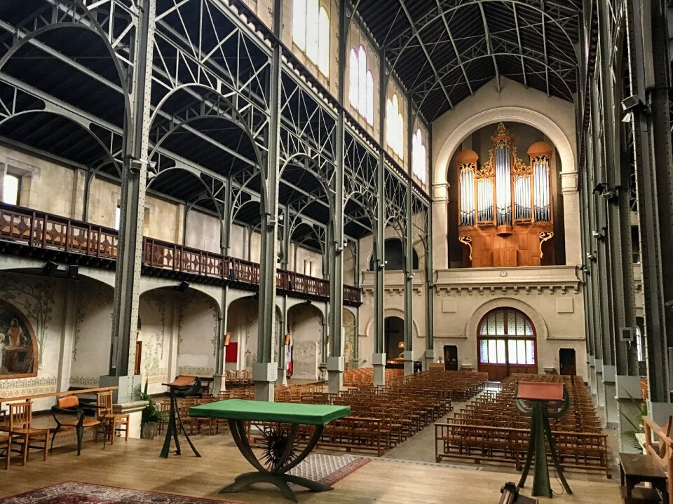 Notre-dame-du-travail 14 district