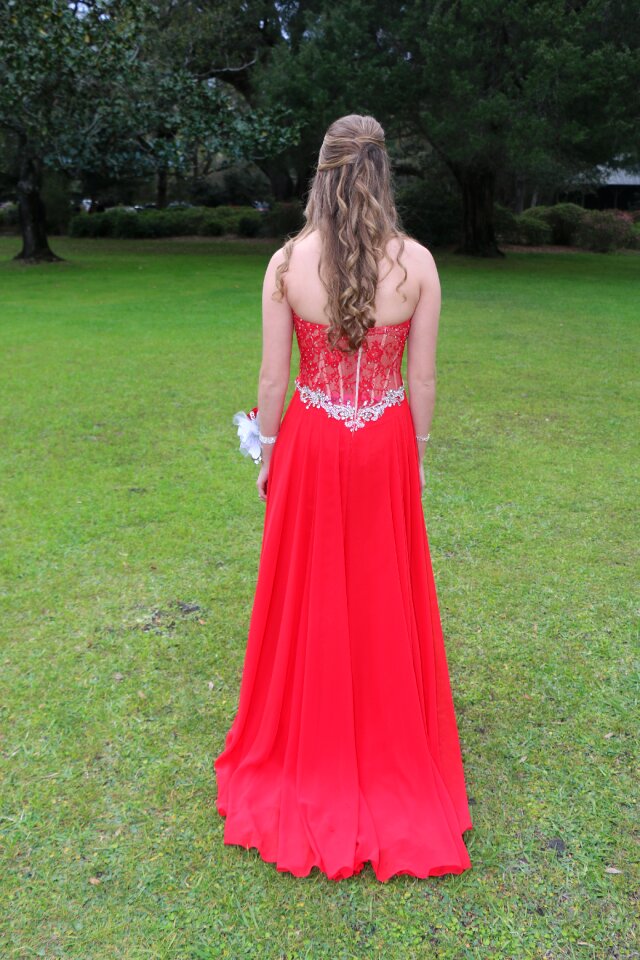 Fashion gown female