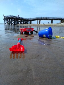 Plastic water sand