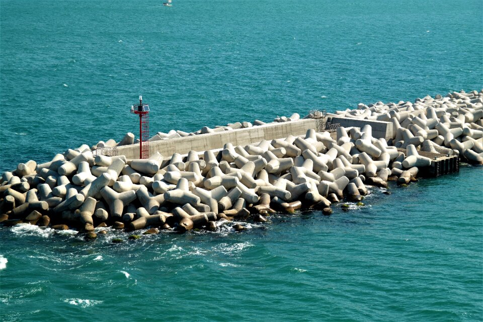 Port concrete anchor sea