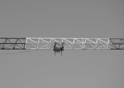 Building machine lifting