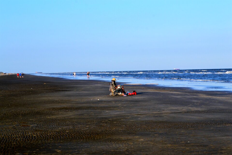 Beach bum summer sea