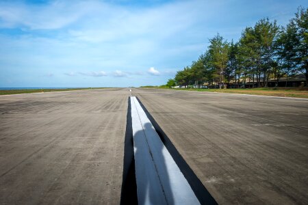 Airplane sky landing