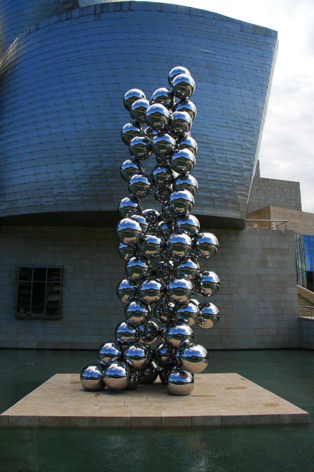 Outside reflection modern art