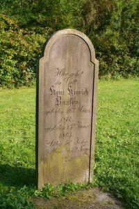 Steinmetz grave old grave stones photo