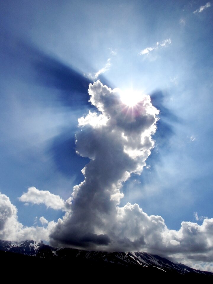 Shadow rays nature
