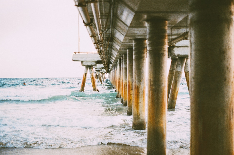 Sea water waves