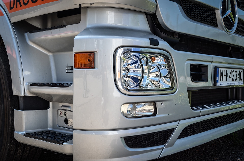 Cargo reflector auto