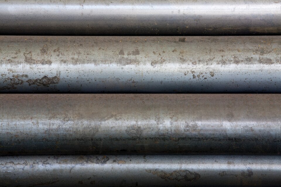 Season tube pattern
