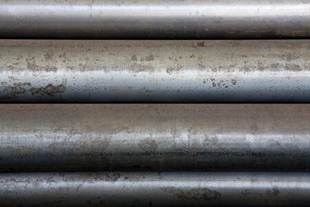 Season tube pattern