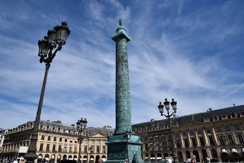 Paris monument architecture