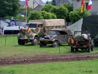 Wwii normandy military vehicles