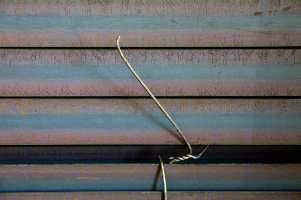Season tube pattern