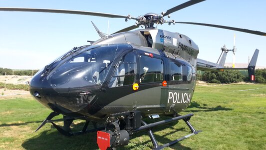 Helicopter police air