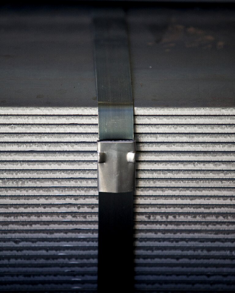 Season tube pattern