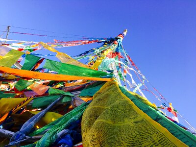 Pull the ridge of the hill color tibetan
