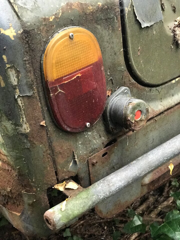 Automobile smashup transport