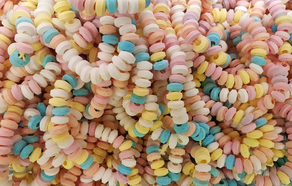 Sugar candied confectionery
