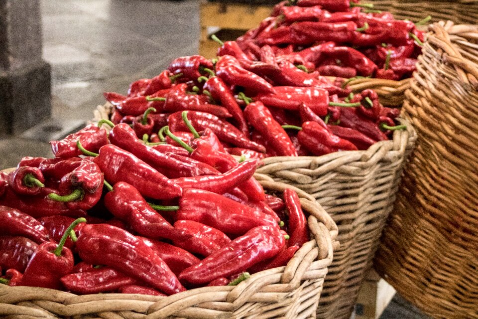 Spicy horta market