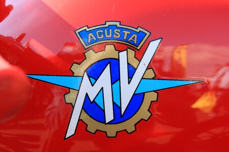 Italian tank logo