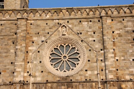 Church atria rose window