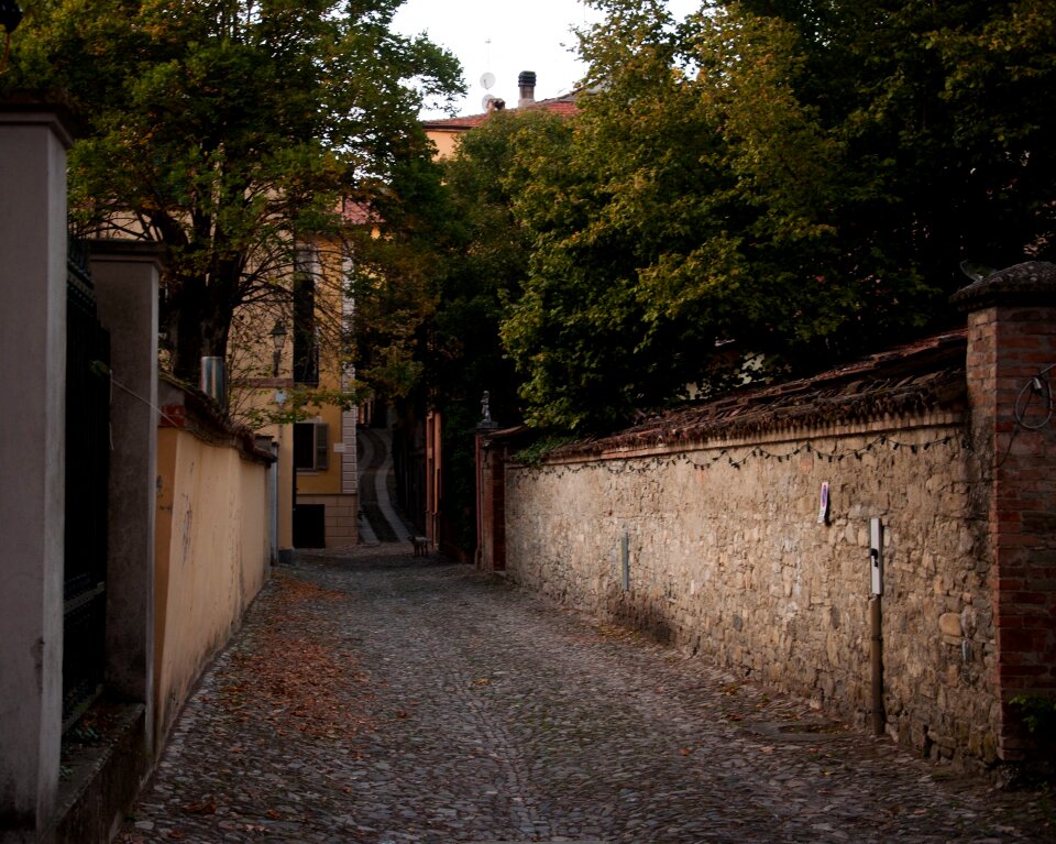 Piemonte via del borgo places