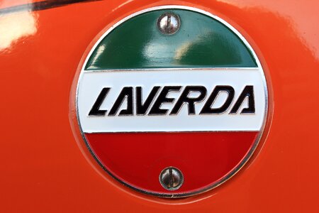 Italian tank logo