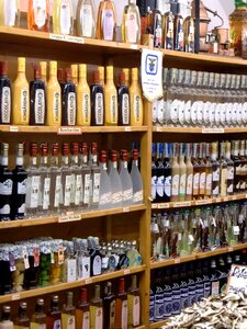 Glass bottle exhibition wine rack photo