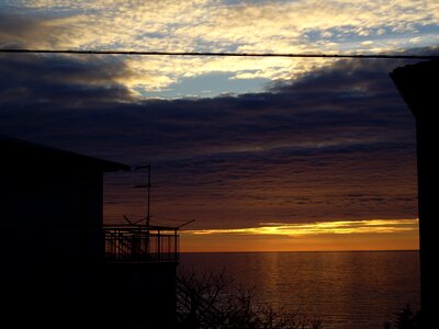 Sunset contrast vista