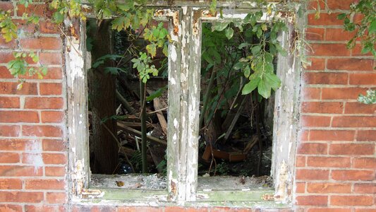 Old window decay abandoned photo