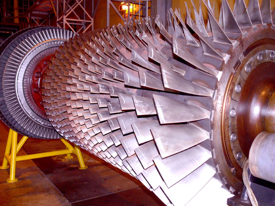 Fins power station