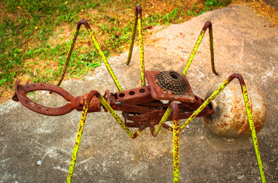 Sculpture art crafts
