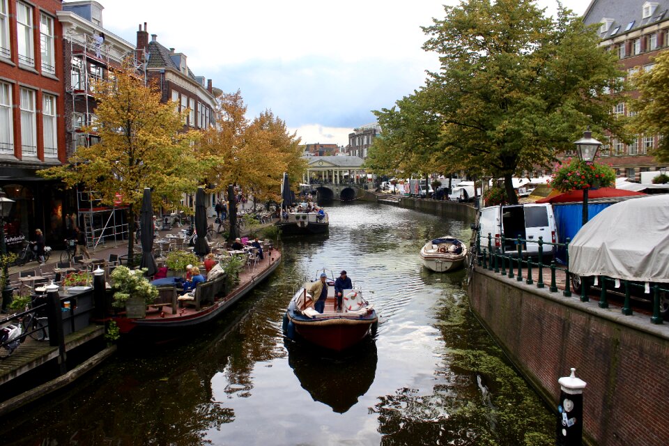 Water transport tourism