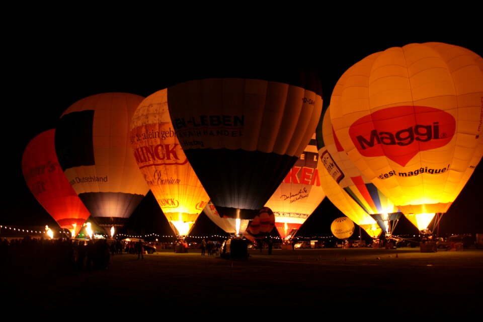 Hot air balloon shining color