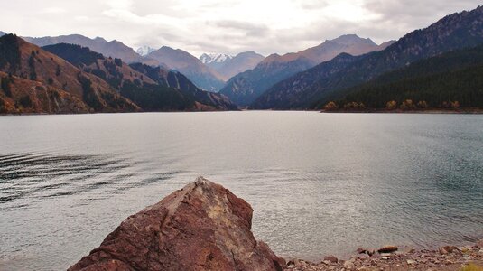 Xinjiang mountain photo