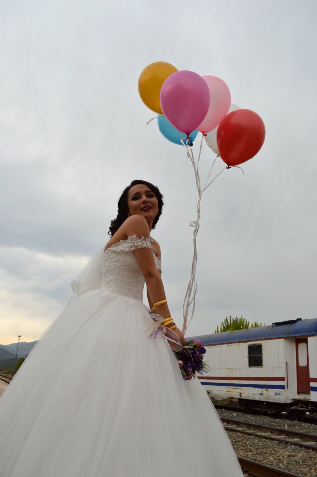 Train bridal balloon