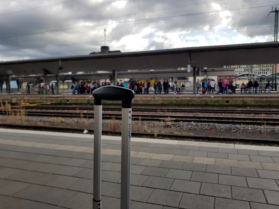 Wait platform travel