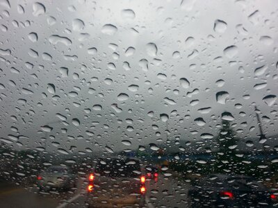 Road windows trickle