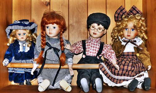 Shelf nostalgic toys