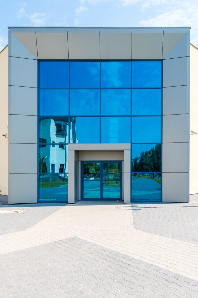 Polytechnic university which buildings architecture