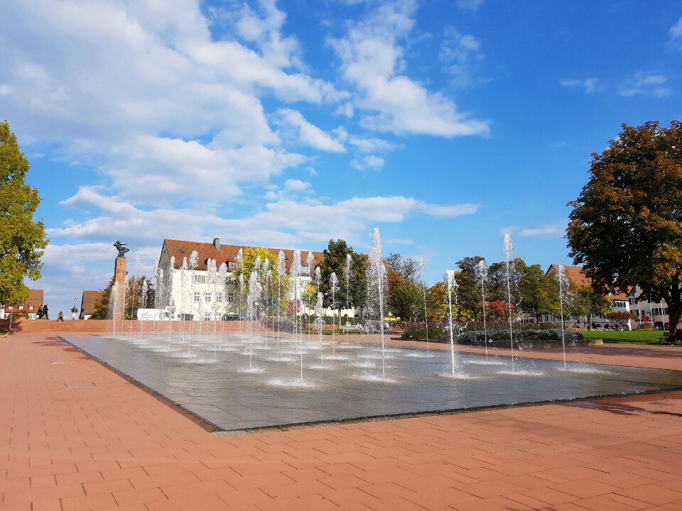 Water fountain marketplace
