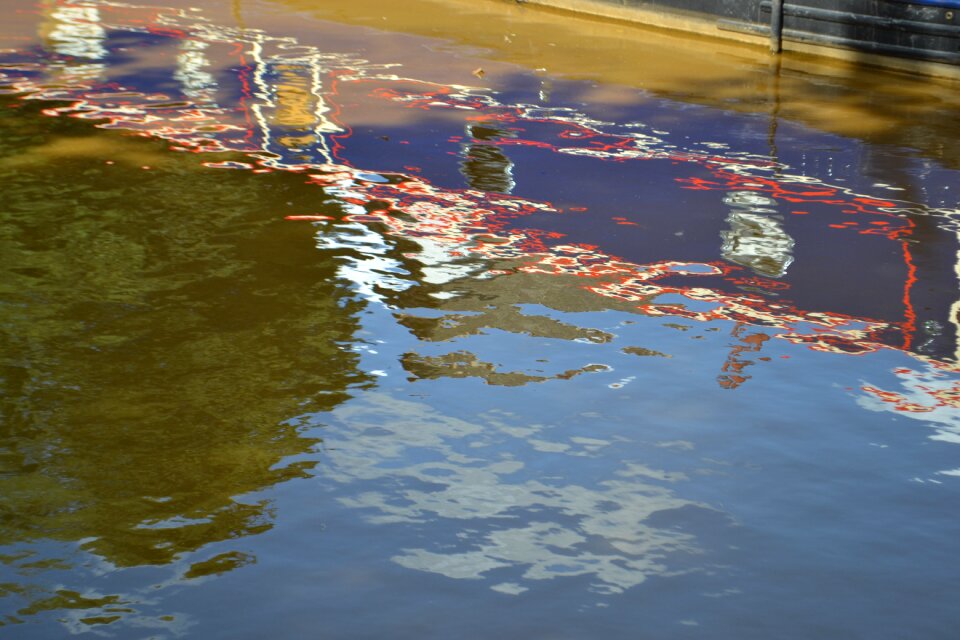 Reflection sea