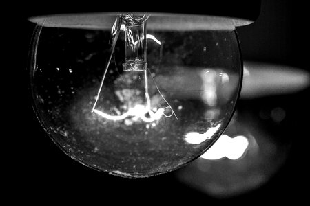 Incandescence light reflection