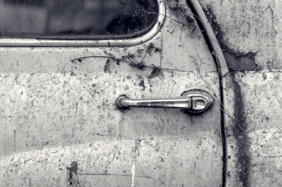 Transport corroded rusted