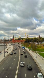 Park zaryadye october autumn