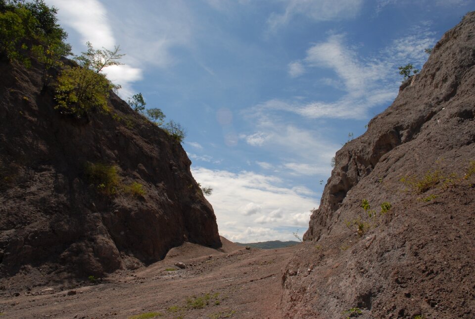 Rock stone mount