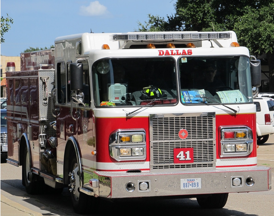 Emergency fireman fire fighter