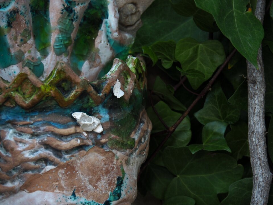Pottery art painted